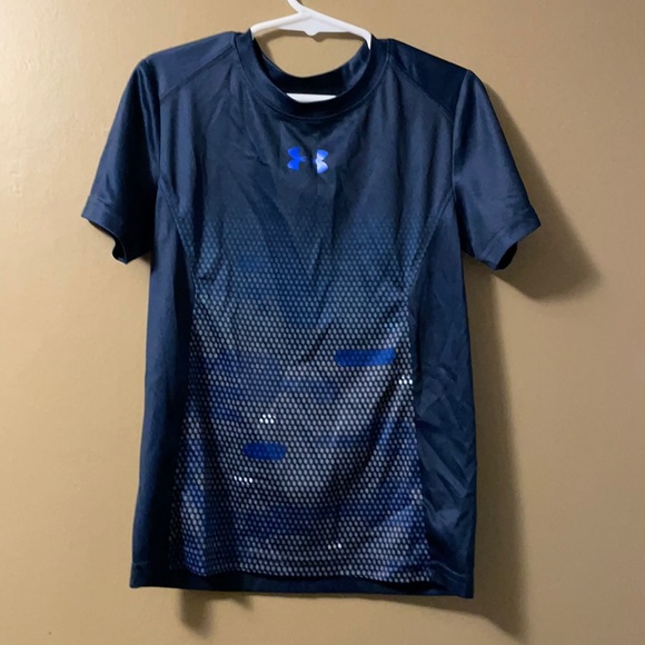Under Armour Other - Boys under armor shirt 5